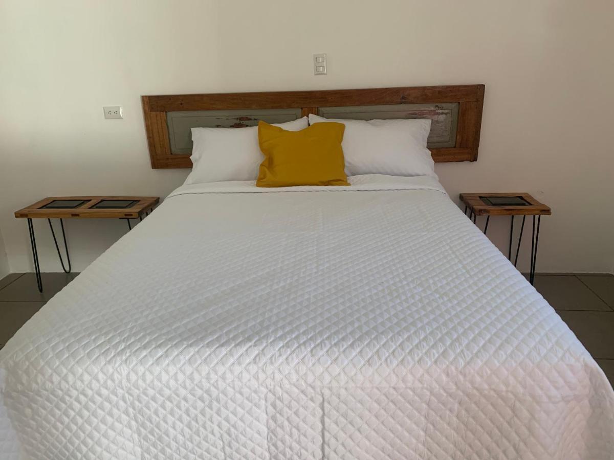 El Chirris Tzanjay Hotel San Juan La Laguna Eksteriør billede